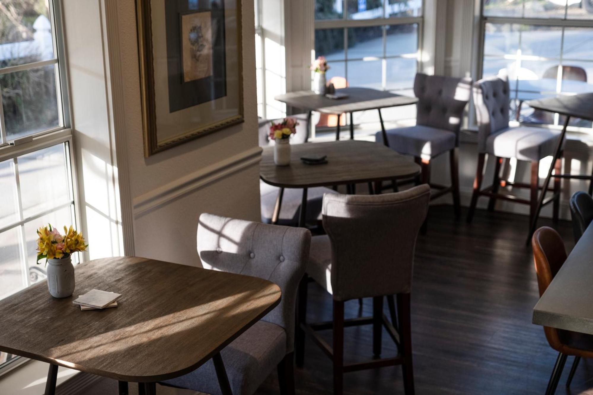 Hounds Tooth Inn Oakhurst Eksteriør billede