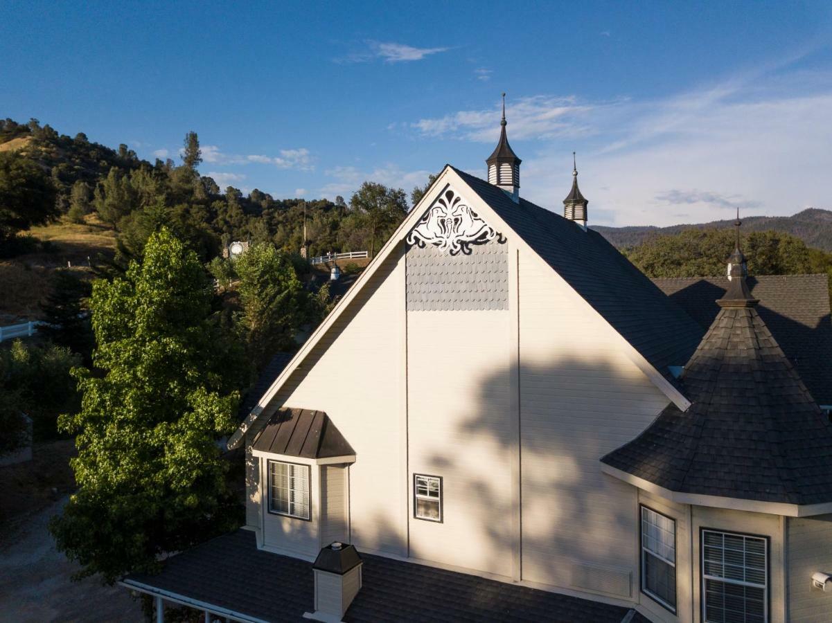Hounds Tooth Inn Oakhurst Eksteriør billede