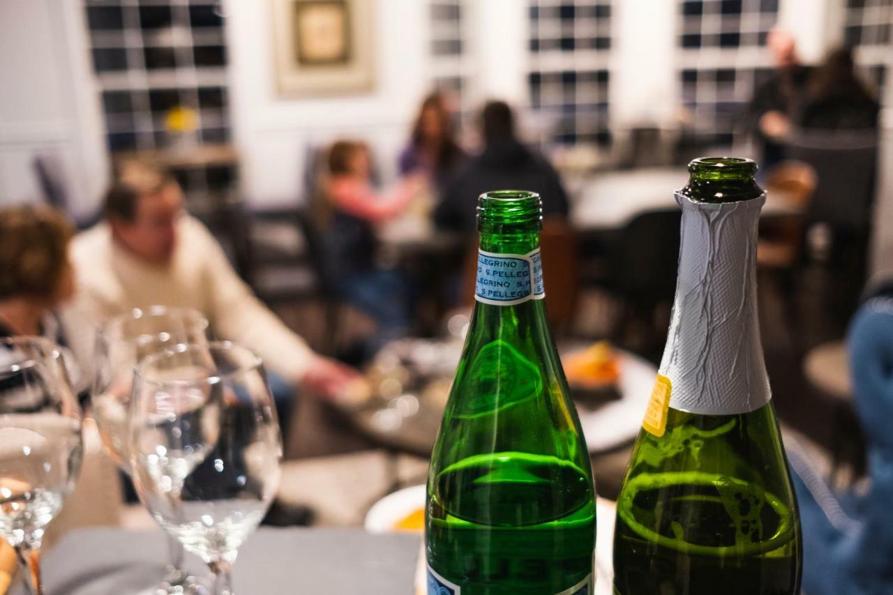Hounds Tooth Inn Oakhurst Eksteriør billede