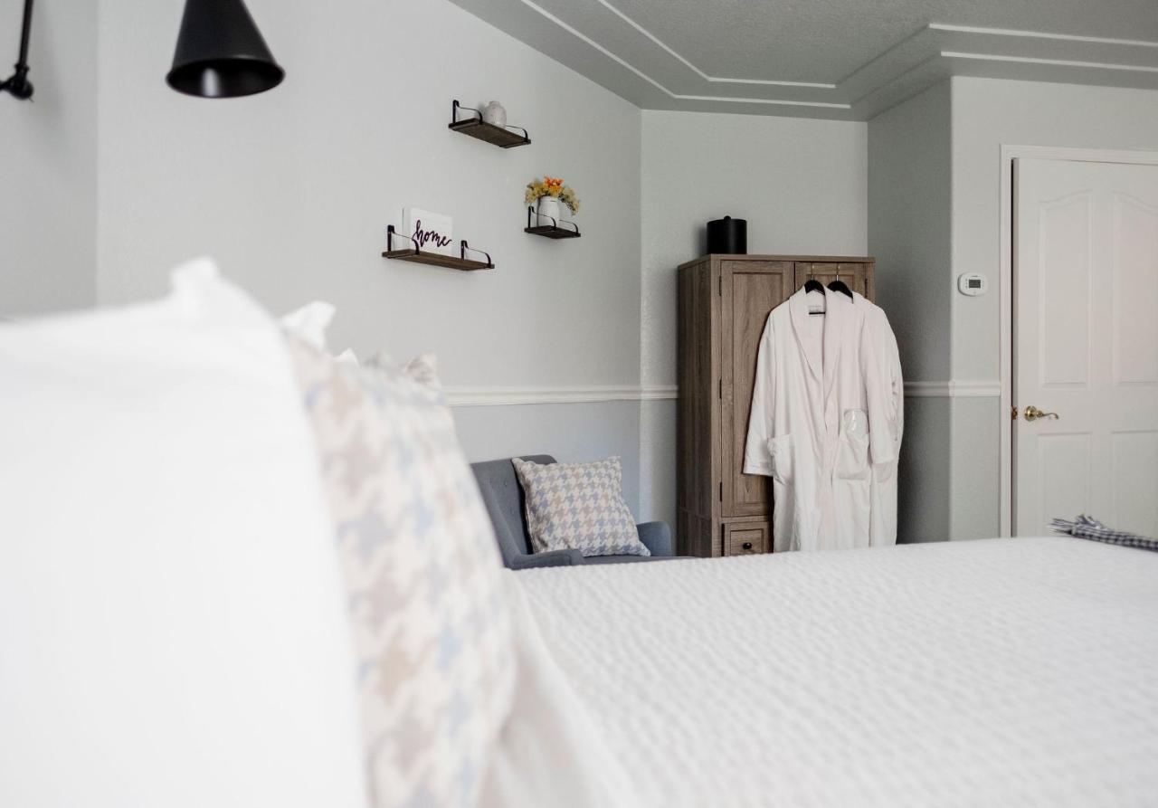 Hounds Tooth Inn Oakhurst Eksteriør billede