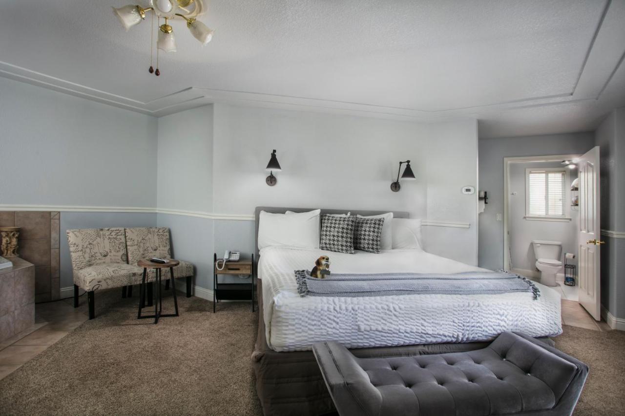 Hounds Tooth Inn Oakhurst Eksteriør billede